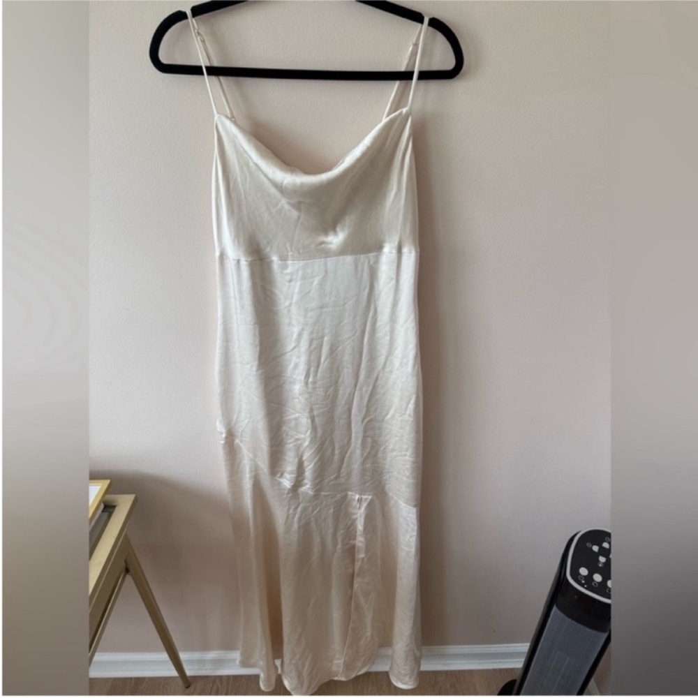 Lulus White\Ivory Satin Slip Dress NWT large